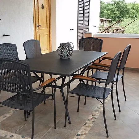 Luca Apartament *