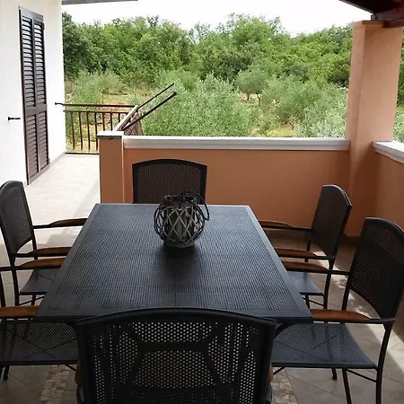 Luca Apartament Galovac (Zadar)